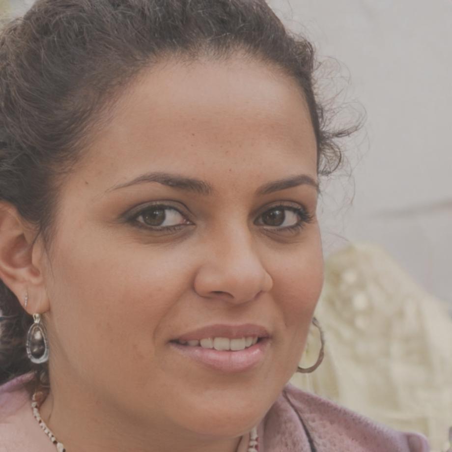 Emilia Kostova, Financial Controller specializing in budget planning and variance analysis